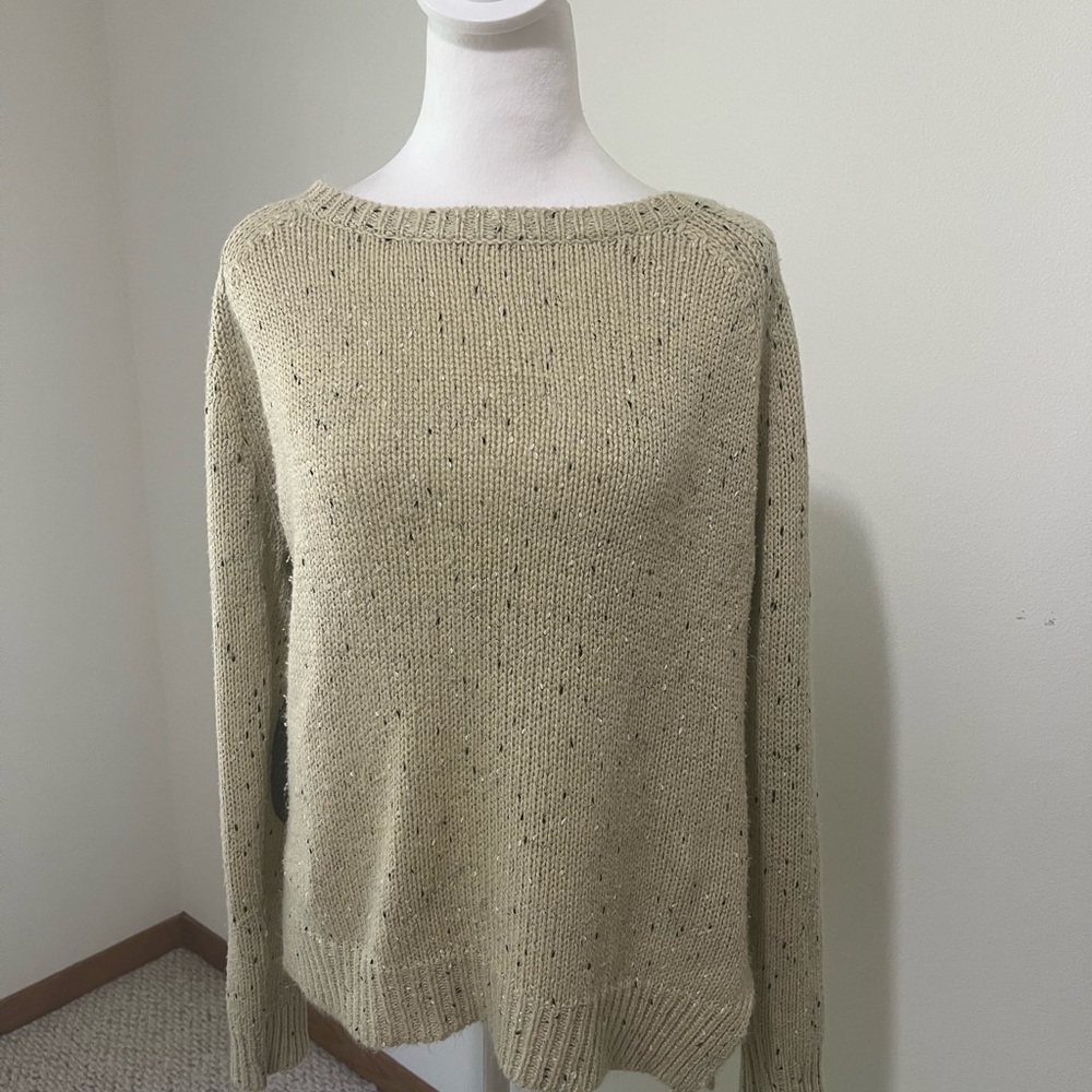 Market & Spruce Cotulla Button Back Sweater - Picture 6 of 8